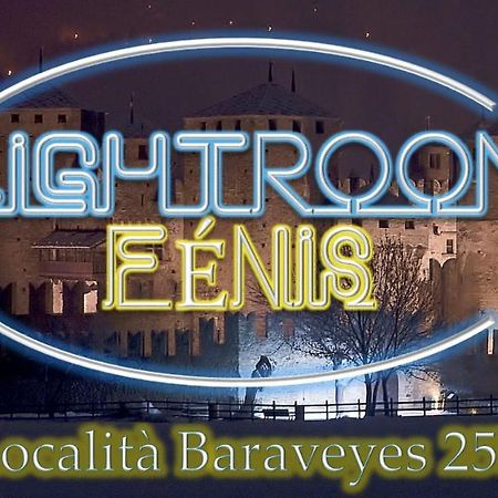 פניס Lightroom מראה חיצוני תמונה